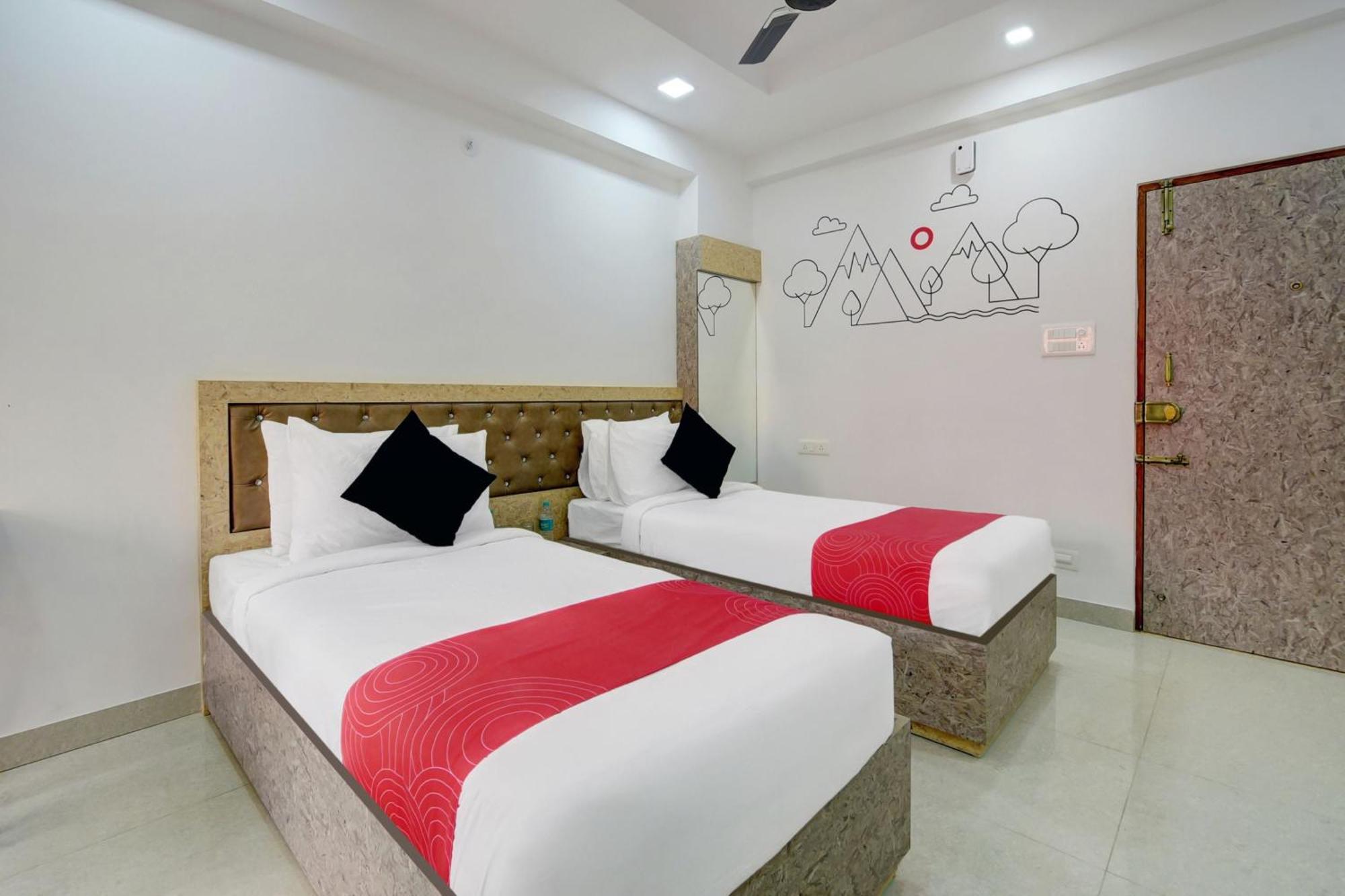 Super Grand Collection O Near Sarjapur Road Near 7D Voyage Otel Bangalore Dış mekan fotoğraf
