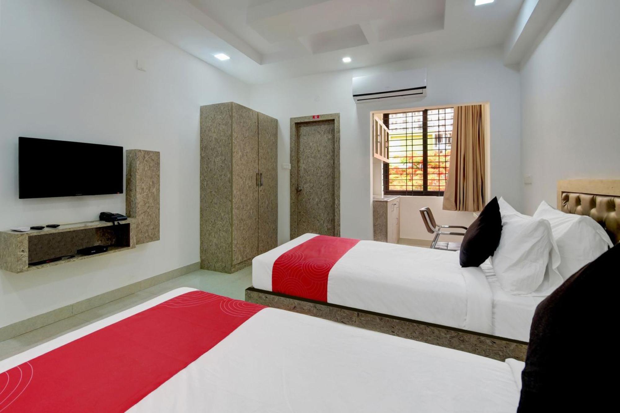 Super Grand Collection O Near Sarjapur Road Near 7D Voyage Otel Bangalore Dış mekan fotoğraf