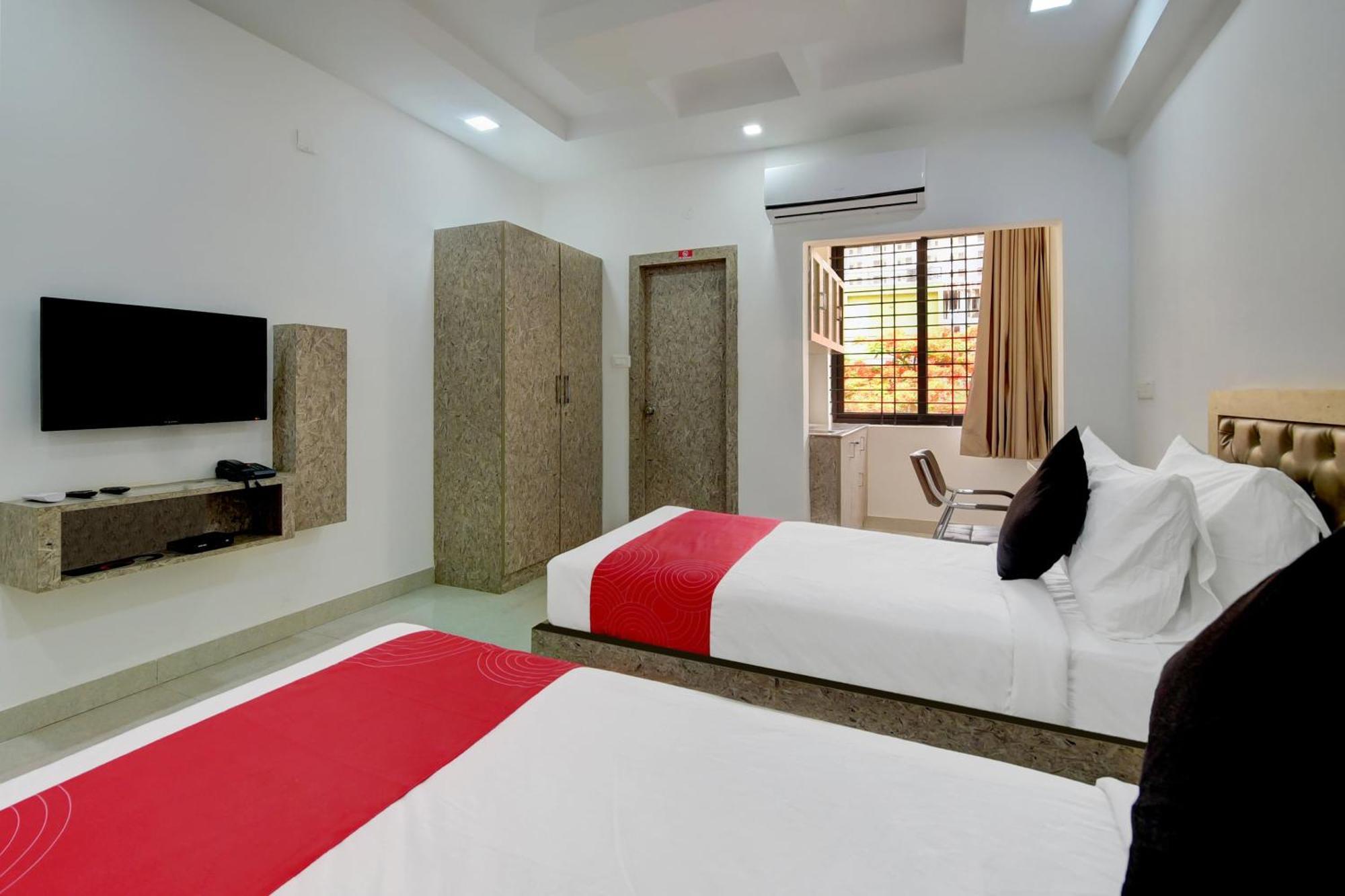 Super Grand Collection O Near Sarjapur Road Near 7D Voyage Otel Bangalore Dış mekan fotoğraf