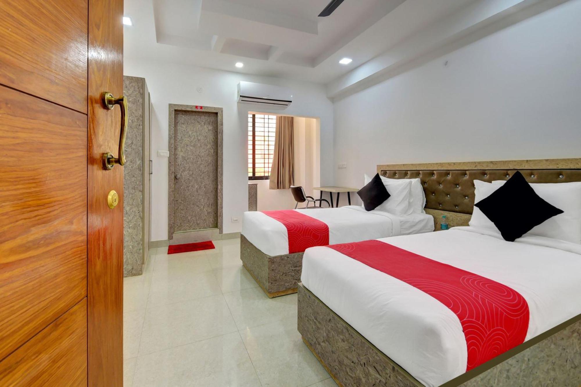 Super Grand Collection O Near Sarjapur Road Near 7D Voyage Otel Bangalore Dış mekan fotoğraf