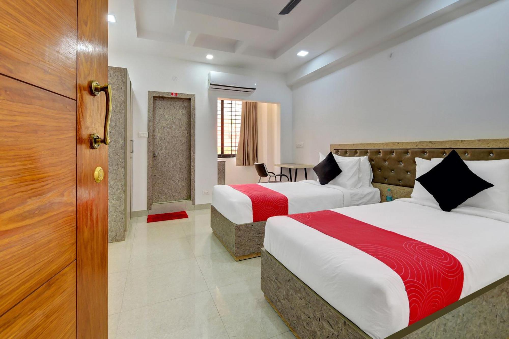 Super Grand Collection O Near Sarjapur Road Near 7D Voyage Otel Bangalore Dış mekan fotoğraf