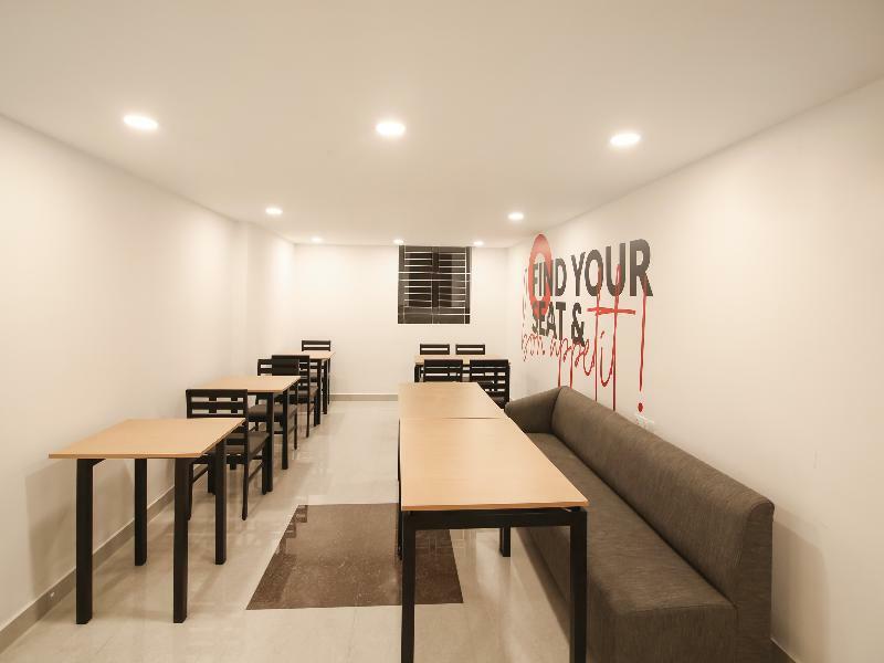 Super Grand Collection O Near Sarjapur Road Near 7D Voyage Otel Bangalore Dış mekan fotoğraf